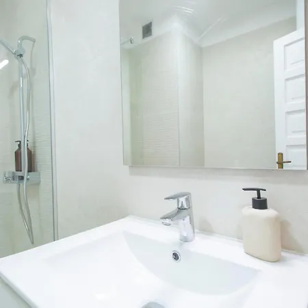 Cristianos Colina Ii * Arona (Tenerife)