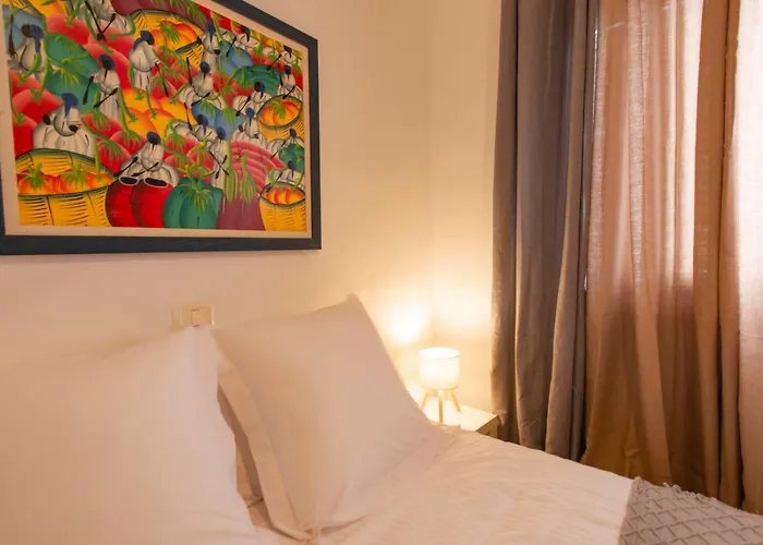 Cristianos Colina Ii ארונה